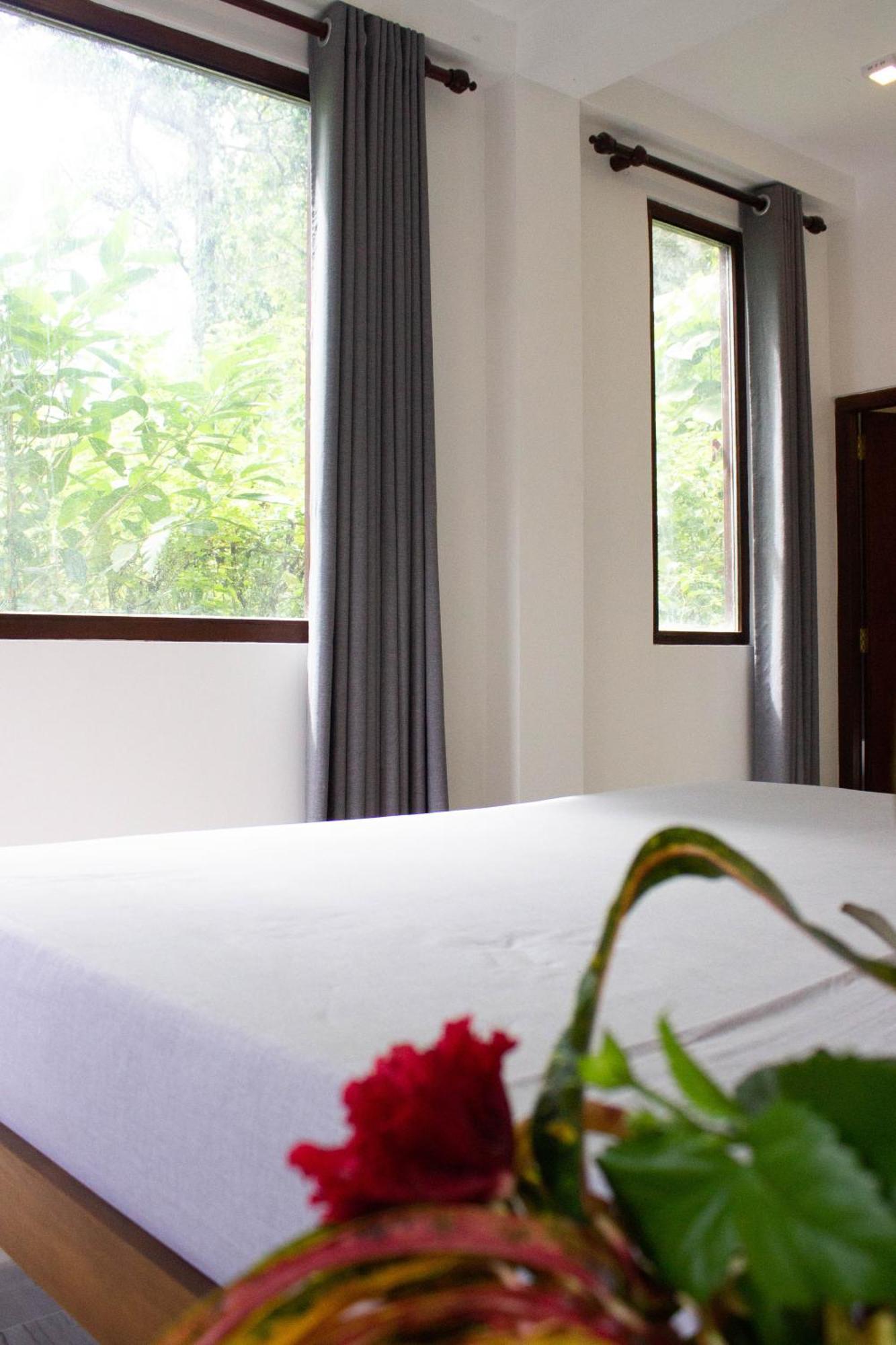 Uralsurf House Hotell Weligama Eksteriør bilde
