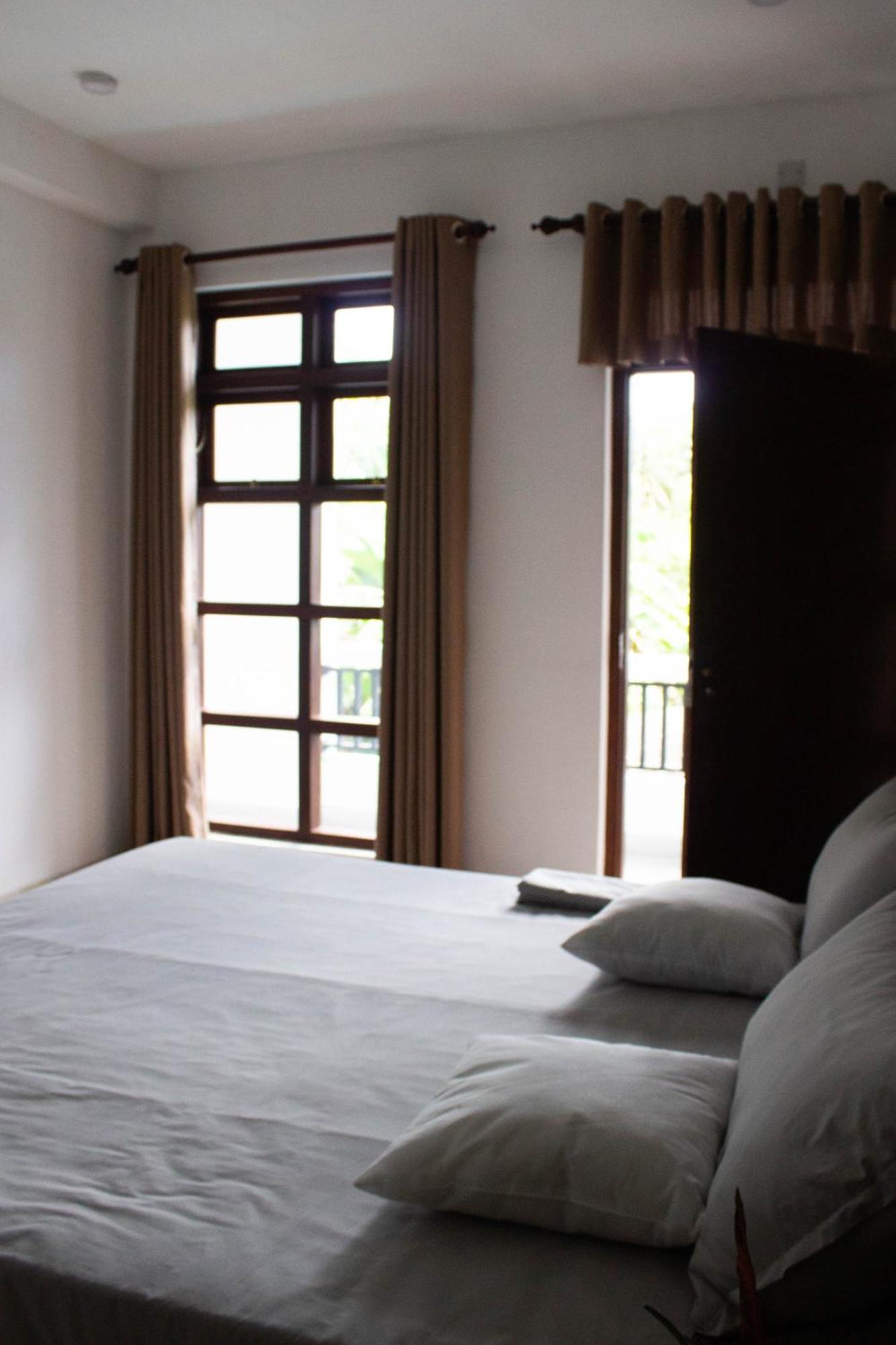 Uralsurf House Hotell Weligama Eksteriør bilde