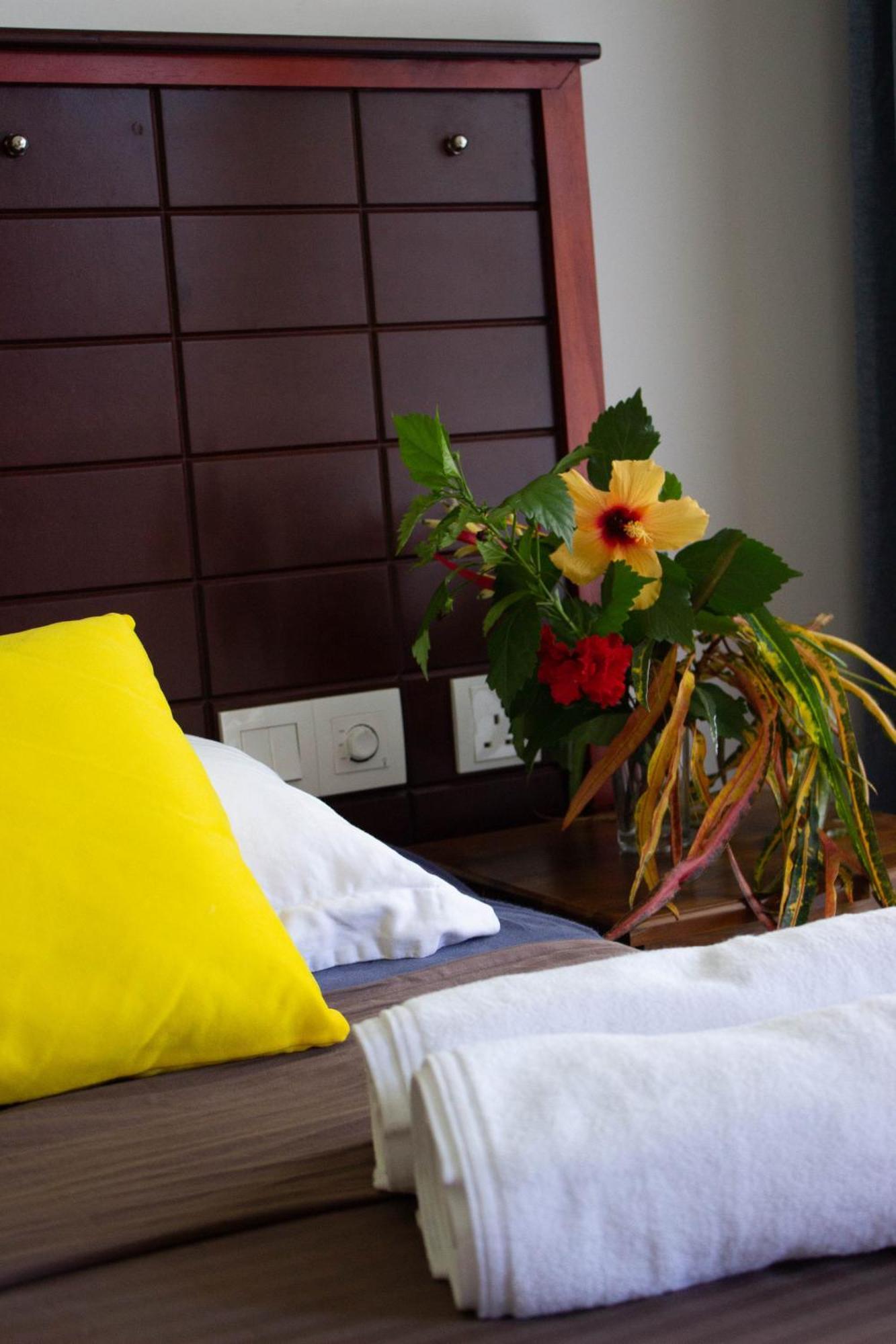 Uralsurf House Hotell Weligama Eksteriør bilde