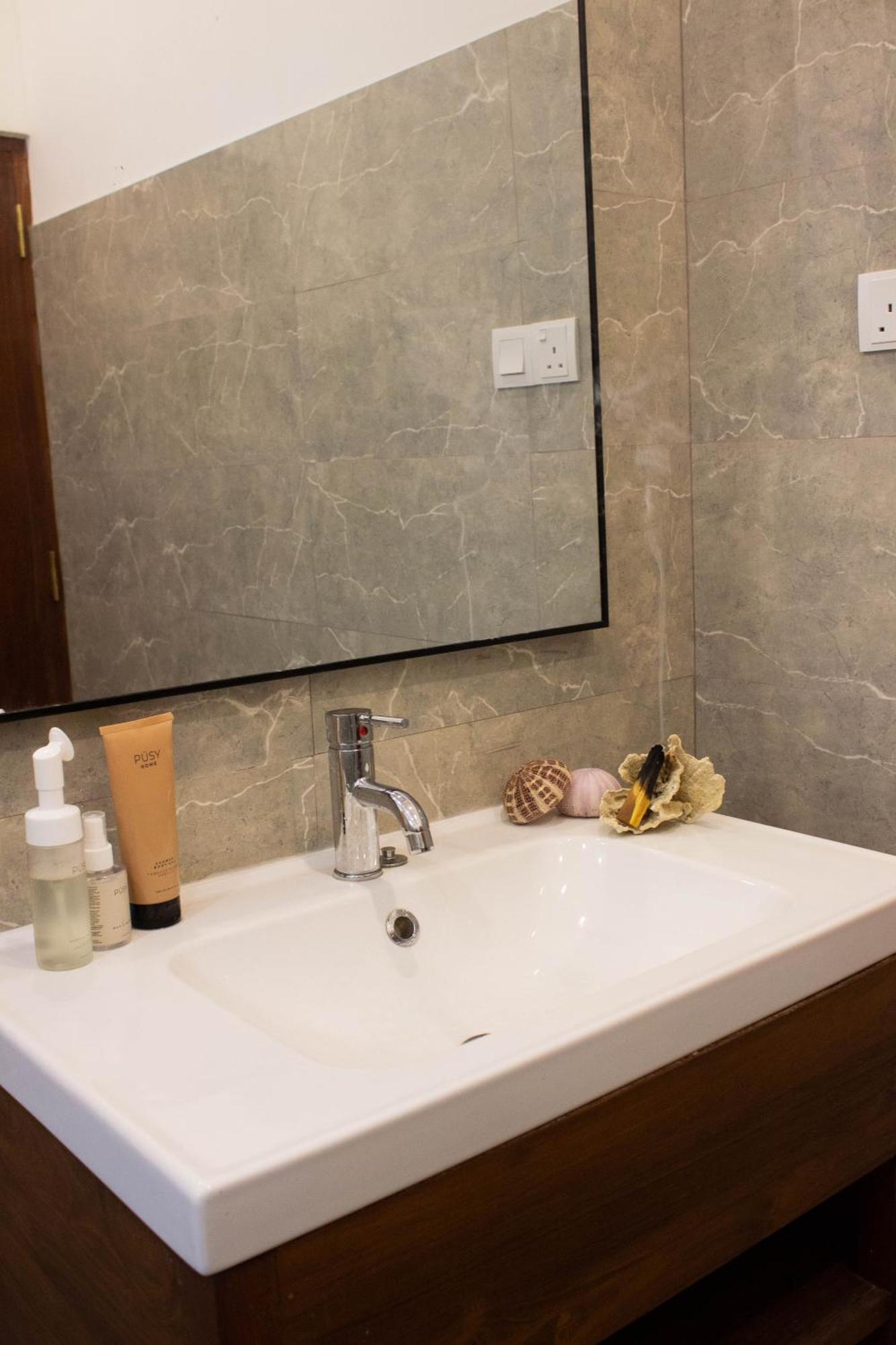 Uralsurf House Hotell Weligama Eksteriør bilde