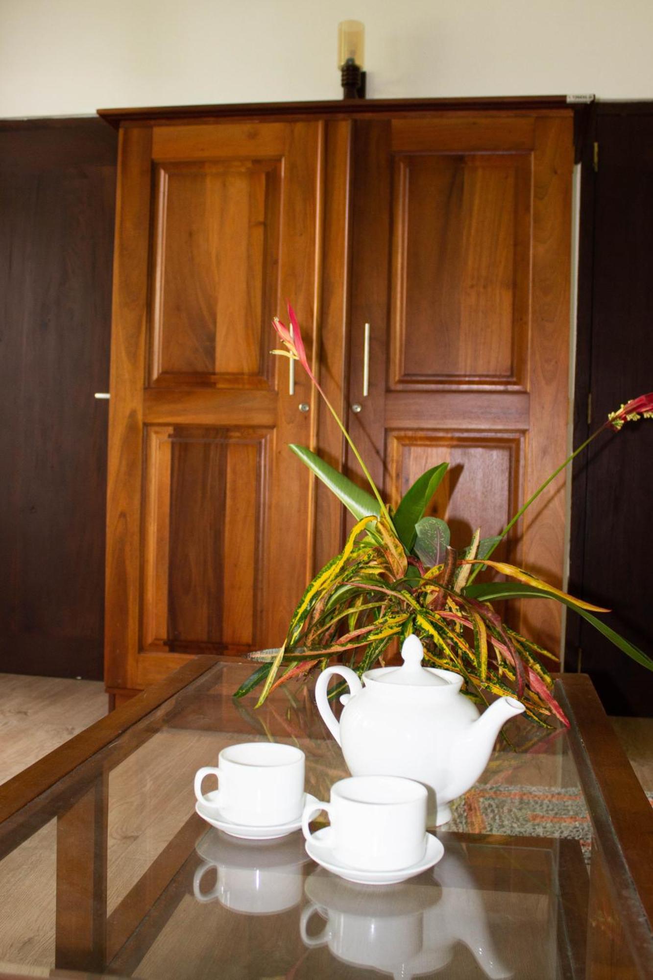 Uralsurf House Hotell Weligama Eksteriør bilde
